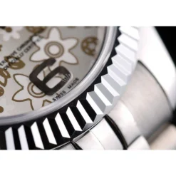 Swiss Rolex DateJust Stainless Steel Ribbed Bezel Flower Silver Dial 42001